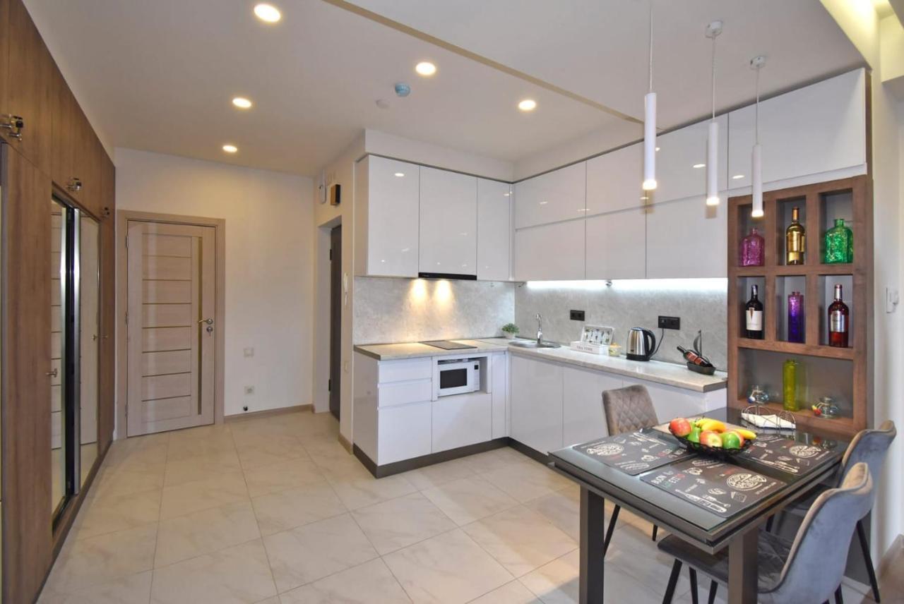 Home4You City Center Apartments Erivan Dış mekan fotoğraf