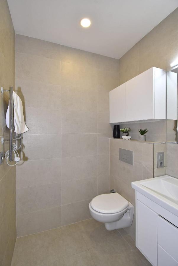 Home4You City Center Apartments Erivan Dış mekan fotoğraf
