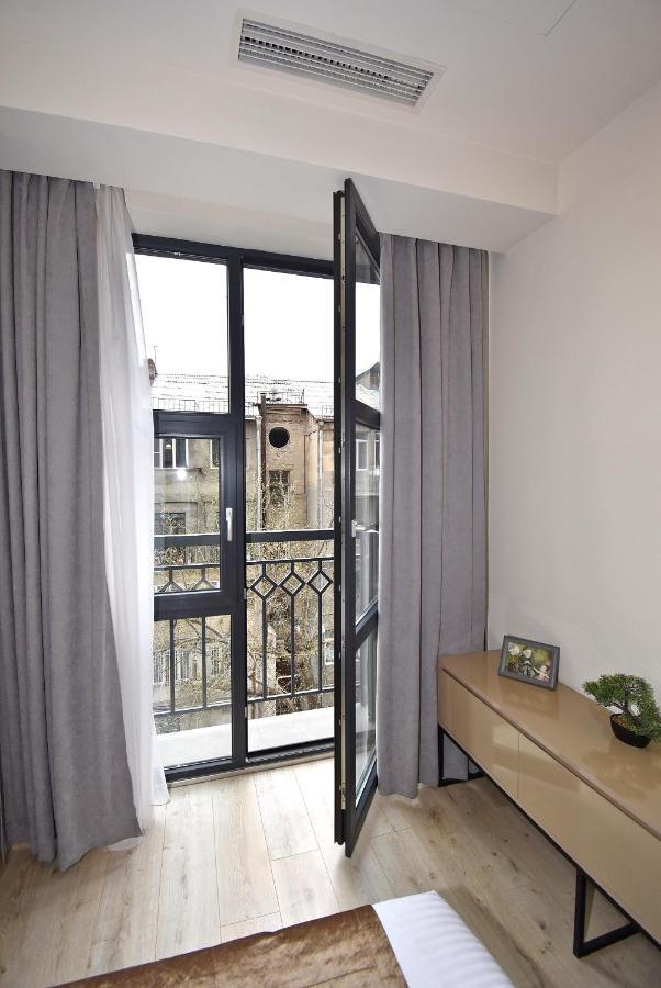 Home4You City Center Apartments Erivan Dış mekan fotoğraf