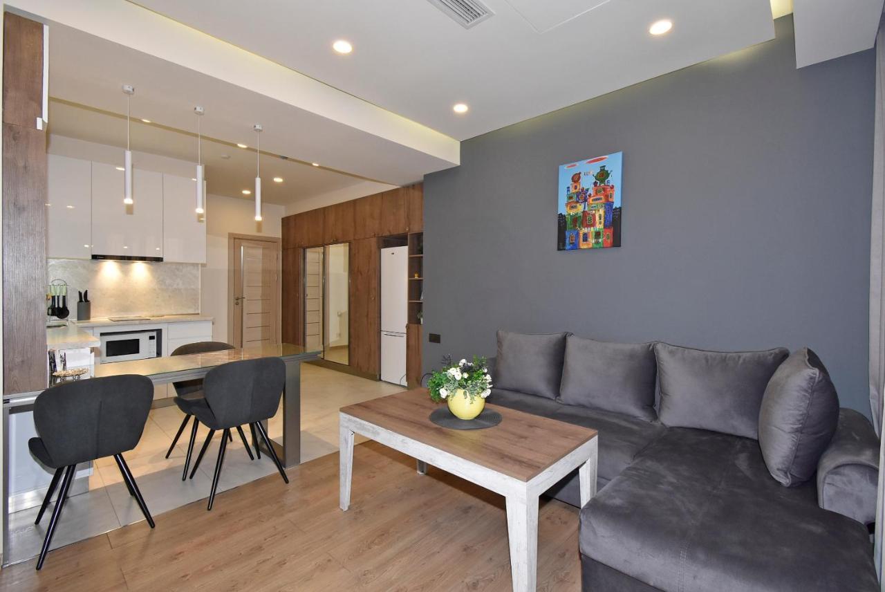 Home4You City Center Apartments Erivan Dış mekan fotoğraf
