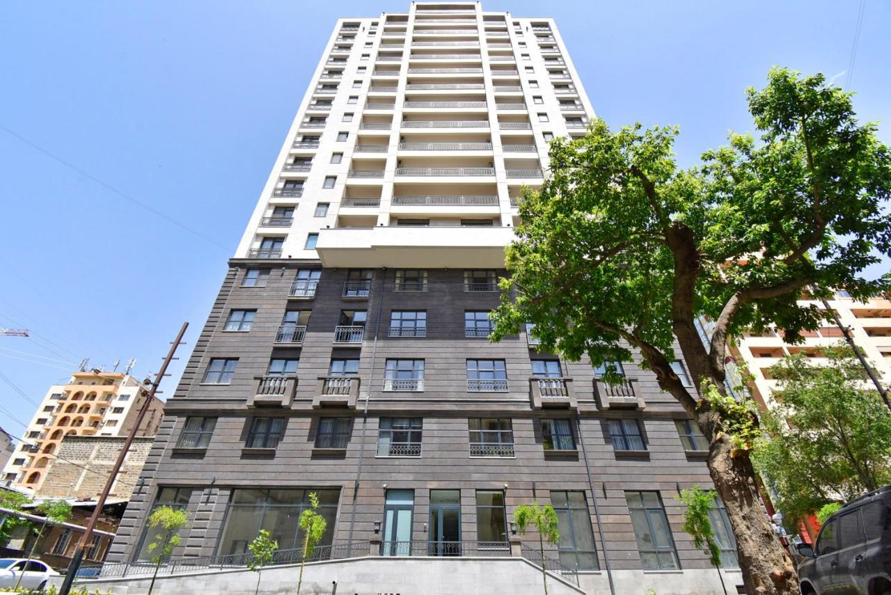 Home4You City Center Apartments Erivan Dış mekan fotoğraf